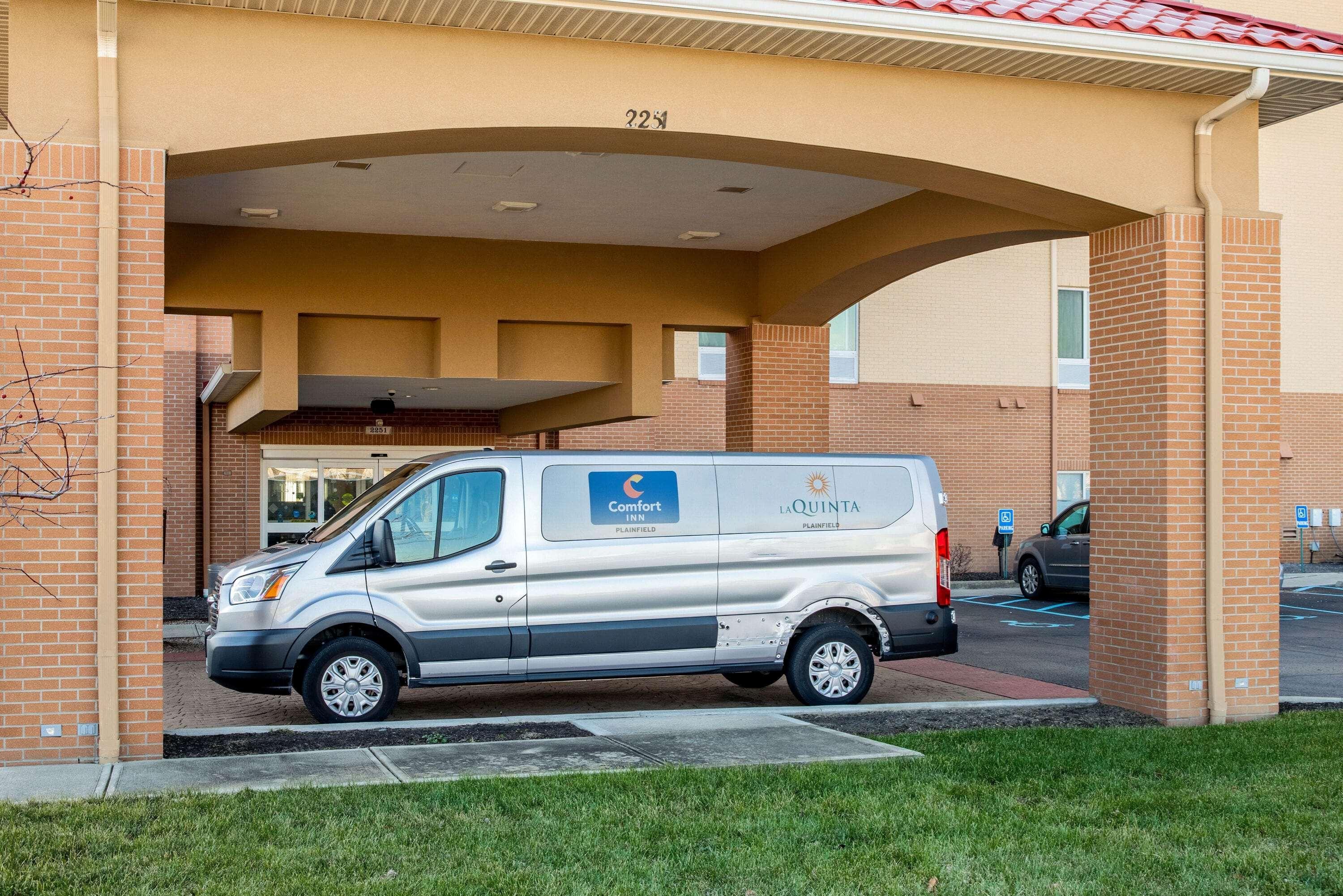 Hotel La Quinta By Wyndham Indianapolis Airport Plainfield Exterior foto