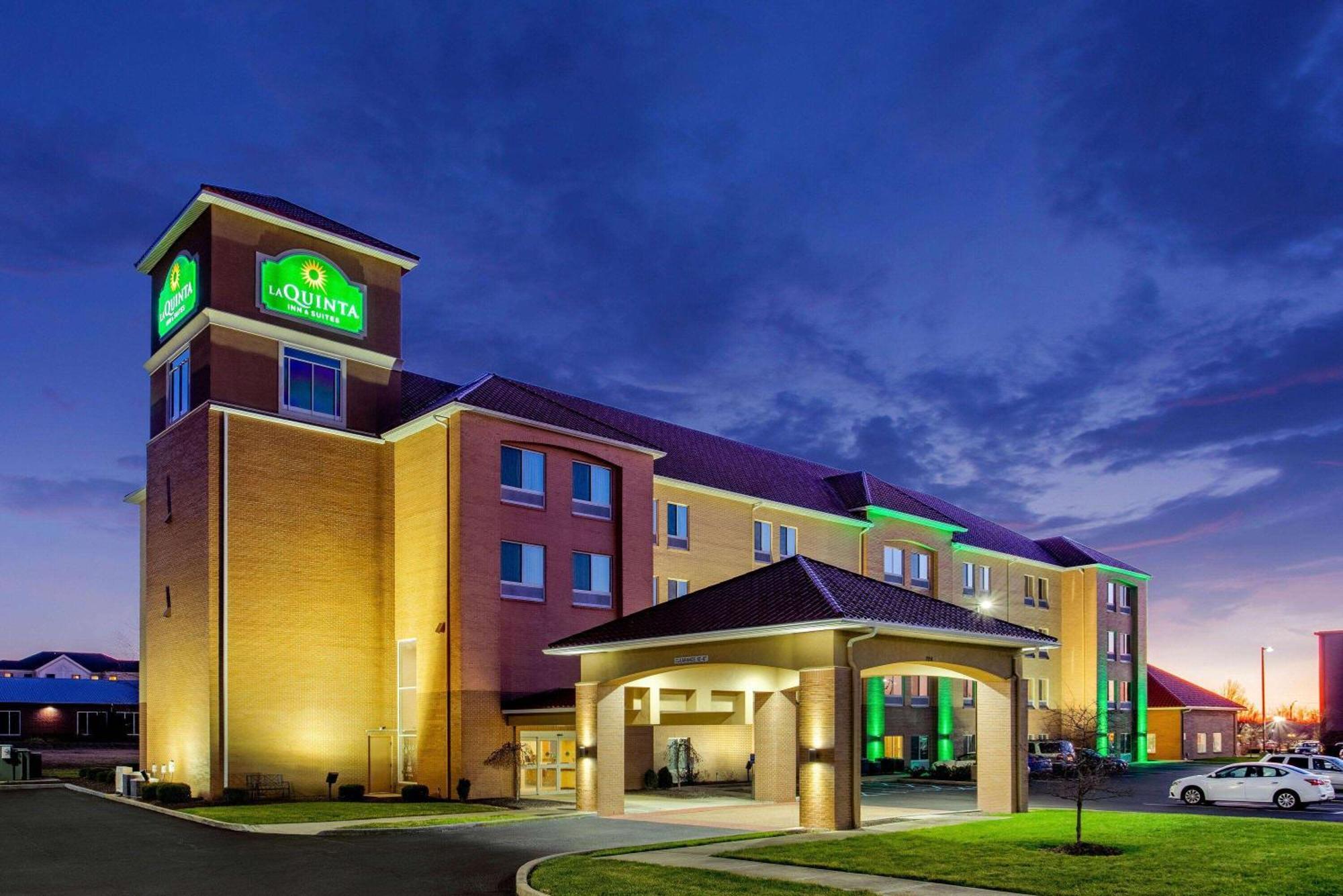 Hotel La Quinta By Wyndham Indianapolis Airport Plainfield Exterior foto